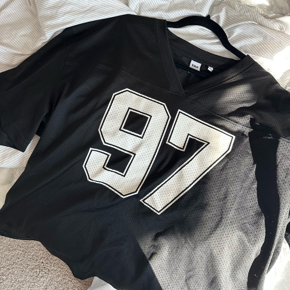 Aritzia jersey top